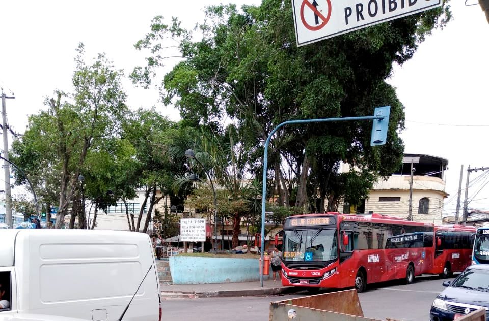 Associação de Moradores de Venda da Cruz alerta para onda de furtos de placas de veículos no bairro
