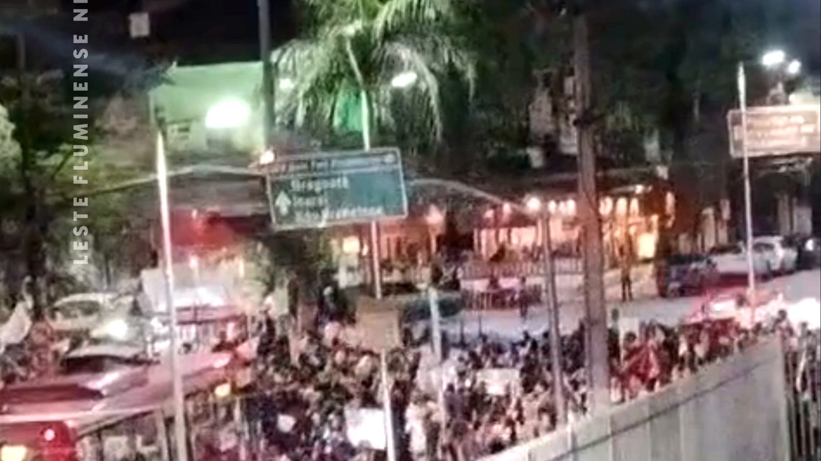 Estudantes da UFF fazem novo ato em apoio a Lula em Niterói